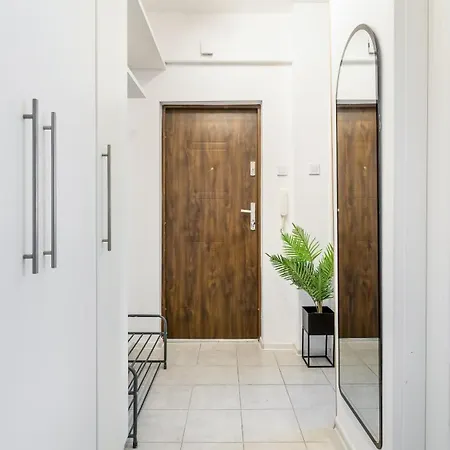 Апартаменты Citystay Batorego